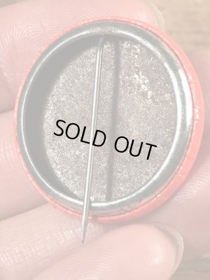 70年代頃のスマイルフェイスのビンテージの缶バッジ