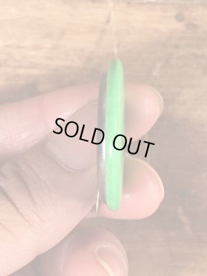 70年代頃のスマイルフェイスのビンテージの缶バッジ