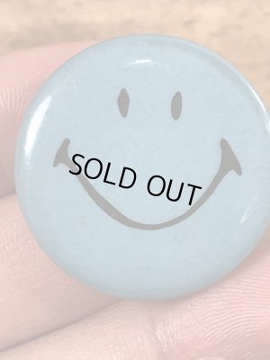 70年代頃のスマイルフェイスのビンテージの缶バッチ