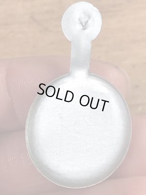 60年代頃〜のアドバタイジングのビンテージのタブバッジ