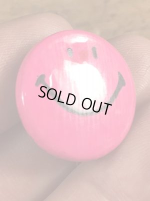 70年代頃のスマイルのビンテージの缶バッチ