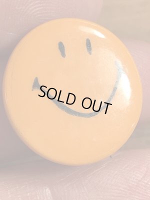 70年代頃のスマイルのビンテージの缶バッチ