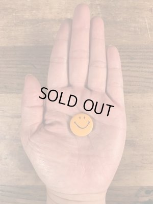 70年代頃のスマイルのビンテージの缶バッチ