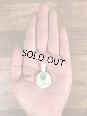 60年代頃〜のアドバタイジングのビンテージのタブバッジ