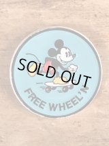 Mickey Mouse “Free Wheel'n” Plastic Pinbacks　ミッキーマウス　ビンテージ　バッジ　プラスチックバッチ　80年代