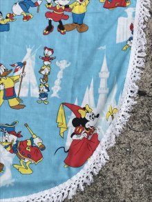 他の写真2: Disney Character “Frontierland” Fringe King Flat Sheet　ディズニー　ビンテージ　フリンジシーツ　キングサイズ　70年代