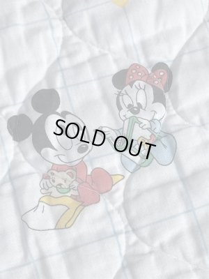 80年代頃のベイビーミッキーマウスのヴィンテージのキルティング生地