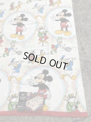 70年代頃のミッキーマウスのビンテージのブランケット