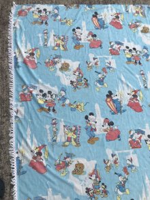 他の写真1: Disney Character “Frontierland” Fringe King Flat Sheet　ディズニー　ビンテージ　フリンジシーツ　キングサイズ　70年代