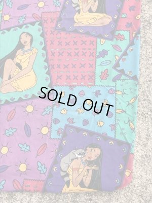 90年代頃のディズニーのポカホンタスのビンテージのボックスシーツ