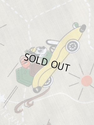 60~70年代頃の乗り物に乗ったミッキーマウスのビンテージの端切れ布