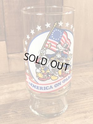 70年代頃のディズニーのアメリカオブパレードのビンテージのグラス