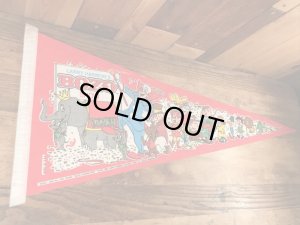 80年代のボゾザクラウンのビンテージのペナント