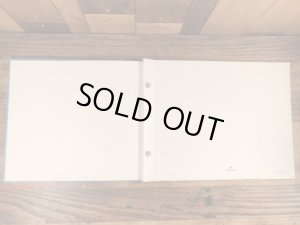 70年代のスヌーピーのビンテージのノートブック