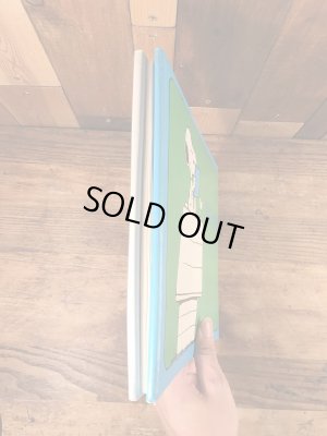 70年代のスヌーピーのビンテージのノートブック