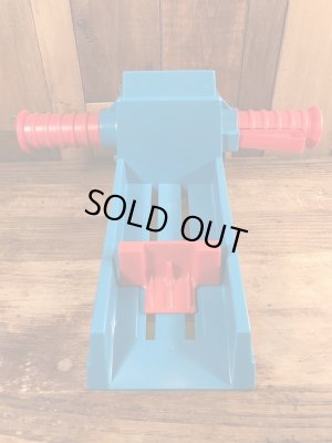 70年代のスヌーピーのビンテージのスクーターシューター