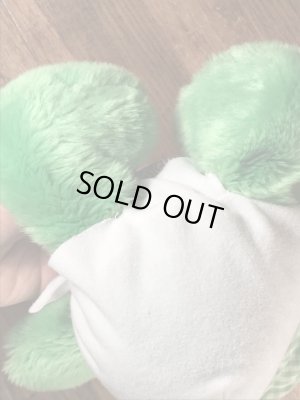 80年代のセサミストリートのオスカーのヴィンテージのぬいぐるみ