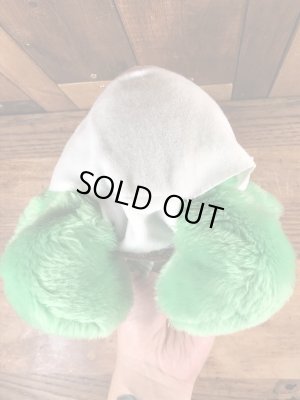 80年代のセサミストリートのオスカーのヴィンテージのぬいぐるみ