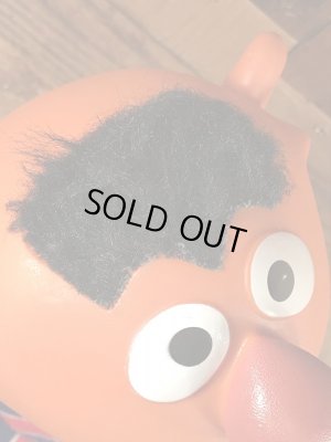 70年代のセサミストリートのアーニーのビンテージのハンドパペットドール