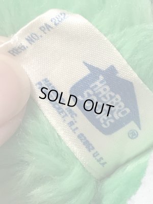 セサミストリートのオスカーのビンテージトイ