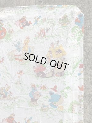 70~80年代のセサミストリートのビンテージのベッドシーツ