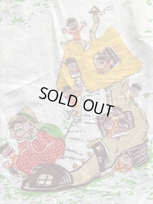 70~80年代のセサミストリートのビンテージのベッドシーツ