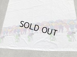 80年代のマペットショウのカーミットとミスピギーのヴィンテージのフラットシーツ