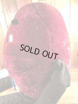 アドバタイジングキャラクターのカリフォルニアレーズンのビンテージトイ