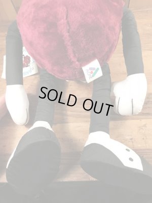 80年代のアドバタイジングキャラクターのカリフォルニアレーズンのヴィンテージのぬいぐるみ