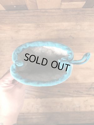 80年代のカリフォルニアレーズンのビンテージのミトン