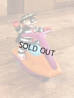 90年代のマクドナルドのハンバーグラーのビンテージのハッピーミールトイ