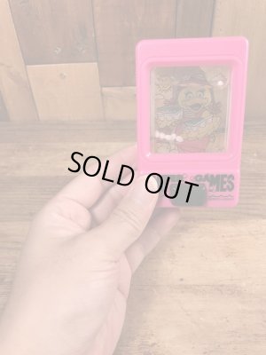 90年代のマクドナルドのバーディのヴィンテージのハッピーミールトイ