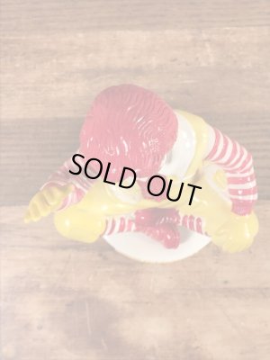 80年代のマクドナルドのロナルドのビンテージのコインバンク