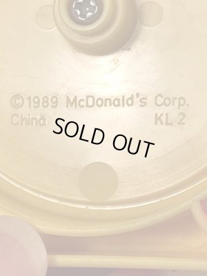 80年代のマクドナルドのロナルドのヴィンテージのハッピーミールトイ