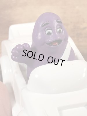 90年代のマクドナルドのグリマスのビンテージのハッピーミールトイ