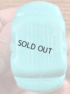 80年代のマクドナルドのグリマスのヴィンテージのハッピーミールトイ