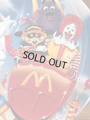 90年代のマクドナルドのビンテージのプラスチックプレート