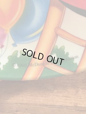 90年代のマクドナルドのビンテージのプラスチックプレート