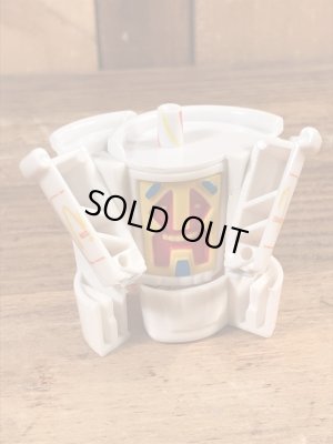 80年代のマクドナルドのニューフードチェンジャブルズのビンテージのハッピーミールトイ