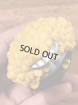 90年代のマクドナルドのマックナゲットバディーズのヴィンテージのハッピーミールトイ