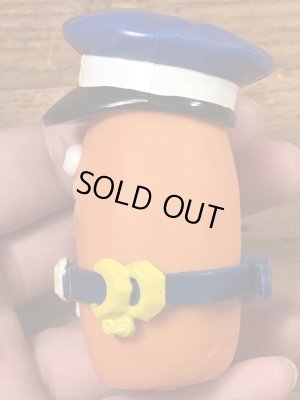 80年代のマクドナルドのマックナゲットバディーズのビンテージのハッピーミールトイ