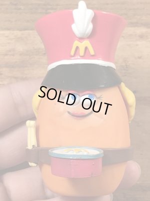 80年代のマクドナルドのマックナゲットバディーズのヴィンテージのハッピーミールトイ