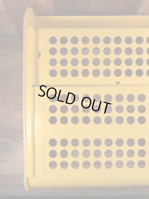 90年代のエムアンドエムズのビンテージのディスプレイラック