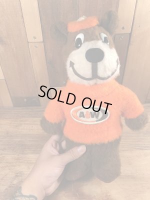 ルートビアで有名なA&Wベアのヴィンテージのトイ