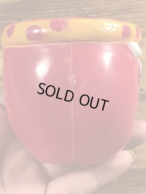 アドバタイジングキャラクターのファニーフェイスのビンテージのマグカップ