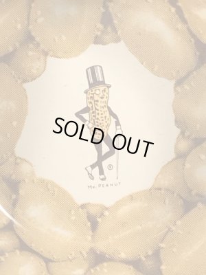 企業キャラクターのミスターピーナッツのビンテージのTinトレイ