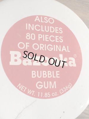 90年代のバズーカのビンテージのブリキ缶