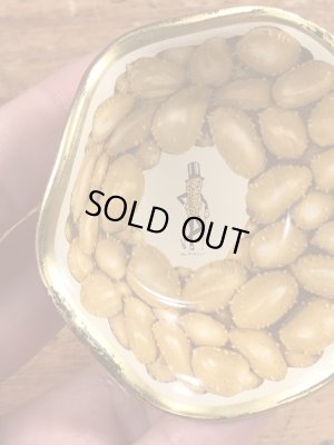 企業キャラクターのミスターピーナッツのビンテージのTinトレイ