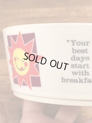 ケロッグのアドバタイジング物のビンテージのシリアルボウル