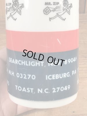 企業キャラクターのMr. Zipのヴィンテージのサーモボトル